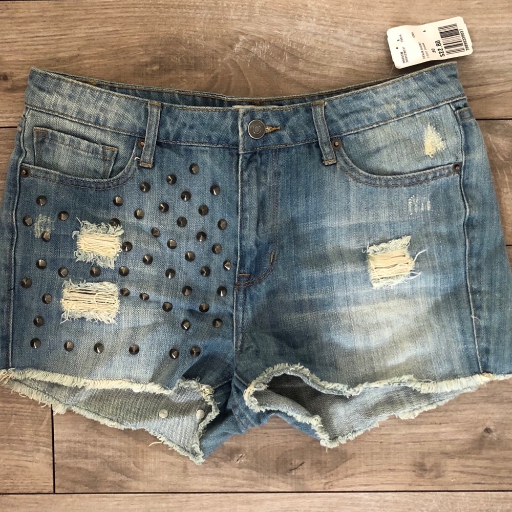 Forever 21 studded jean shorts